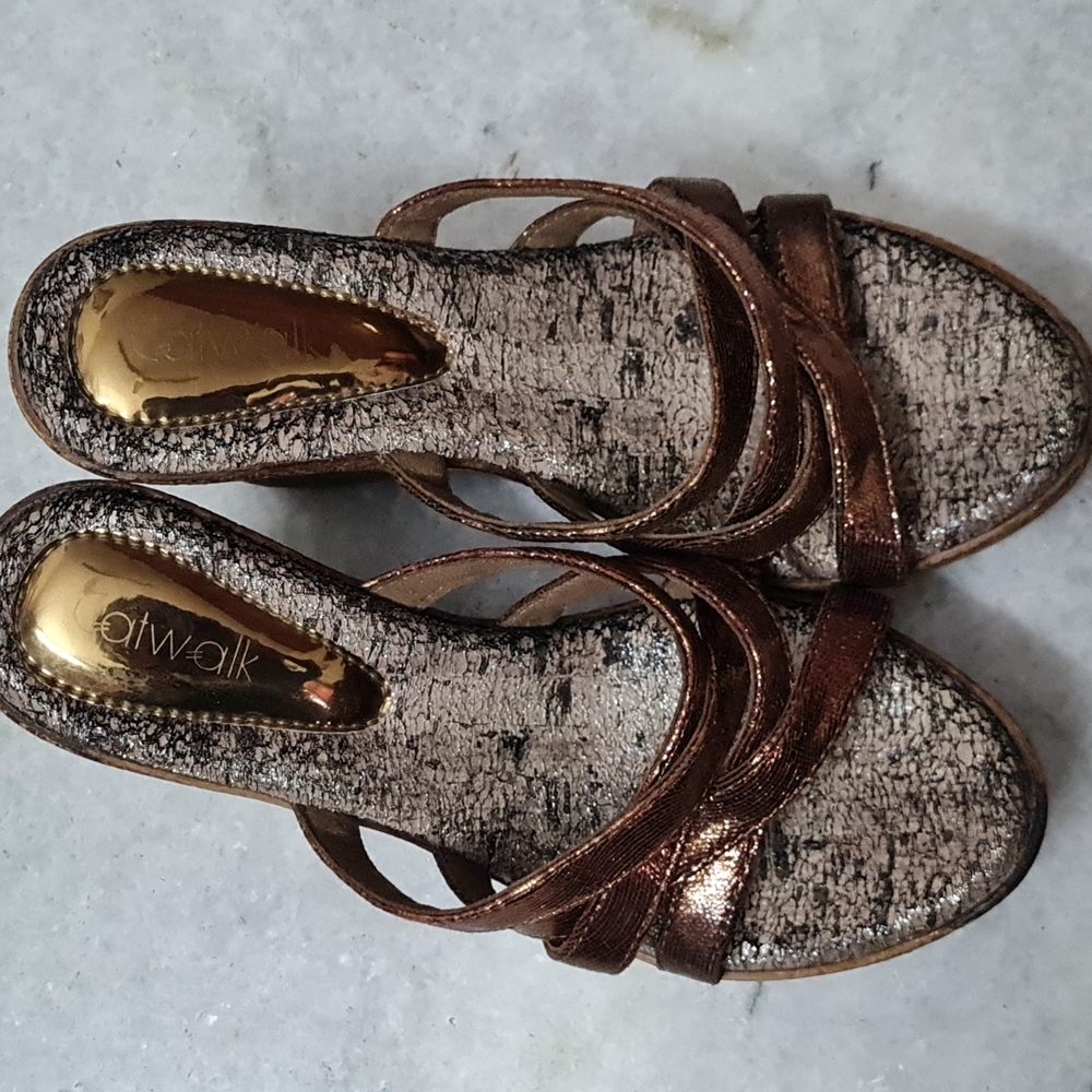 Catwalk Wedges. - Picture 5 of 6